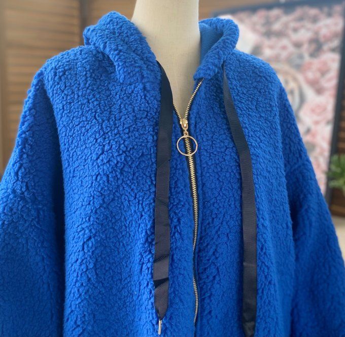 Veste à capuche moumoute Sherpa bleu royal du 38 au 48/50 et même +