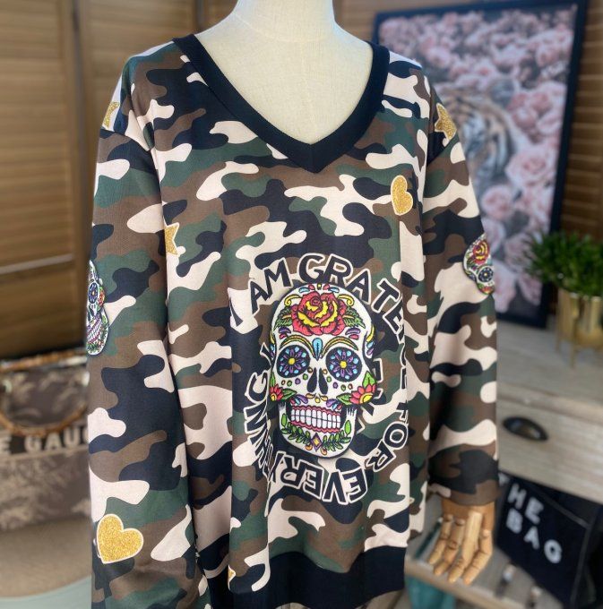 Sweat ample col V manches longues camouflage Mexican Skulls Calavera du 38 au 48/50 