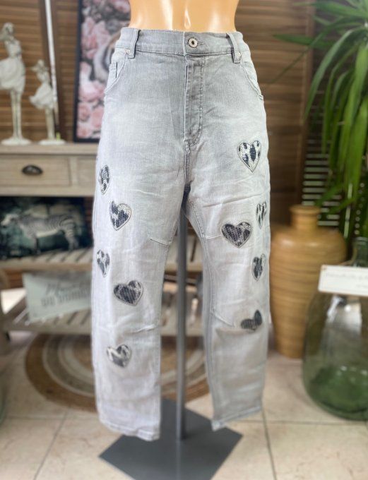 Jeans gris délavé coeurs  taille haute stretch du 40 au 46