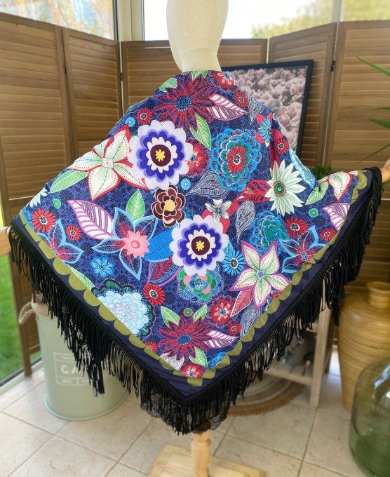 Etole triangle Fleurs Gypsie Chic polaire noire franges du 38 au 54/56 et + 