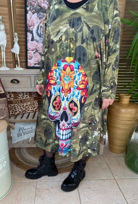 Robe trapèze mi-longue satinée mat kaki Mexican Skulls Calavera  du 44 au 56/58