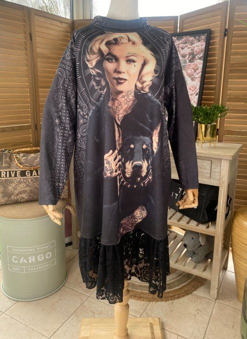 Robe trapèze noire et dentelle Marylin Monroe Doberman du 38 au 46