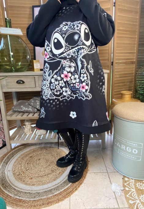 Sweat à capuche long ou robe sweat noir Stitch fleuri du 40 au 52  