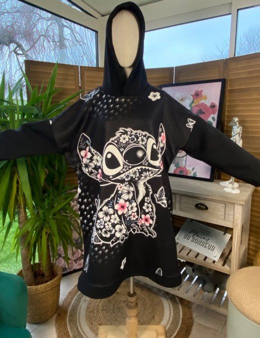 Sweat à capuche long ou robe sweat noir Stitch fleuri du 40 au 52  