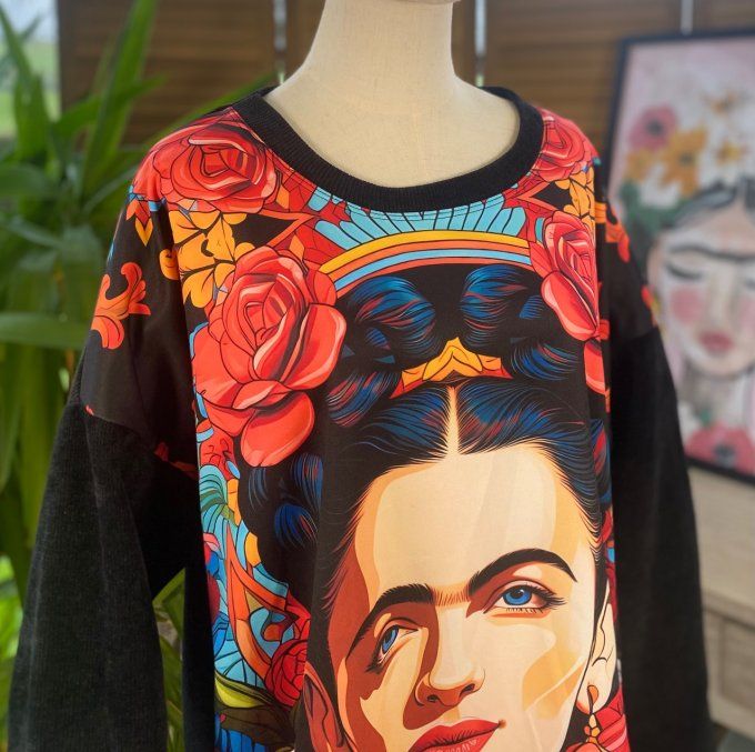 Sweat manches longues satiné et velours noir Viva Frida Kahlo du 40 au 50 