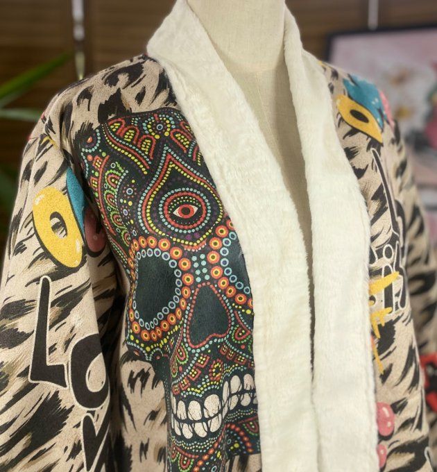 Veste courte suédine Mexican Skulls doublée fausse fourrure écrue du 34 au 42/44