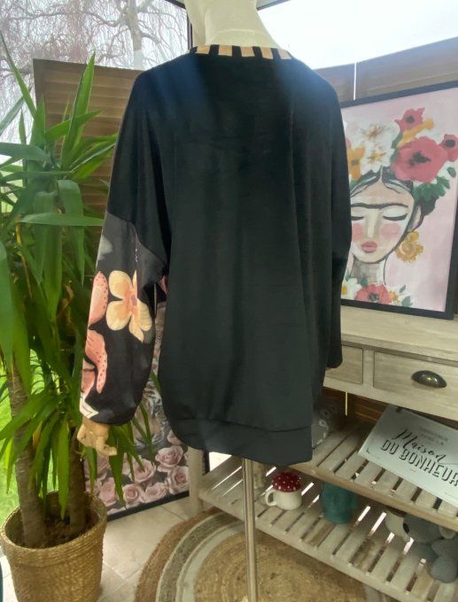 Sweat velours noir et imprimé rayures Zèbre fleurs du 38 au 48/50