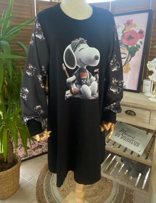 Robe trapèze ou tunique longue noire Snoopy Hard Rock Kiss du 38 au 48/50 