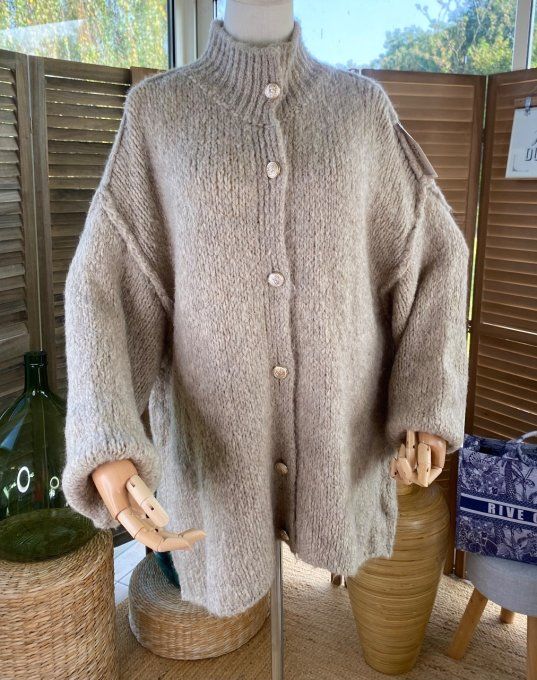 Gilet mohair taupe clair chiné oversize boutons dorés douceur ++++ du 40 au 52/54 