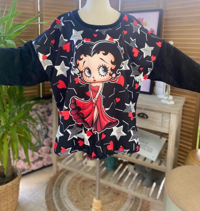 Sweat manches longues satiné et velours noir Betty Boop étoiles du 40 au 50 