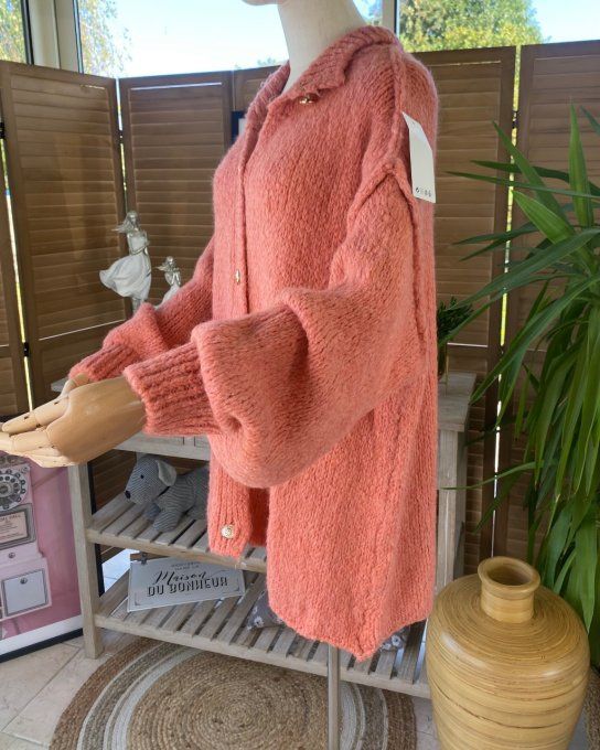 Gilet mohair corail oversize boutons dorés douceur ++++ du 40 au 52/54   