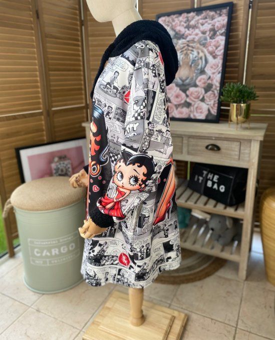 Sweat à capuche néoprène façon BD Rétro Betty Boop du 42 au 54