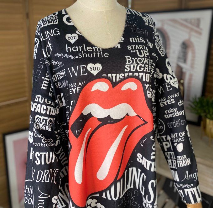 Top ample col v manches longues Rolling Stones Street Art Graffiti du 40 au 50/52   