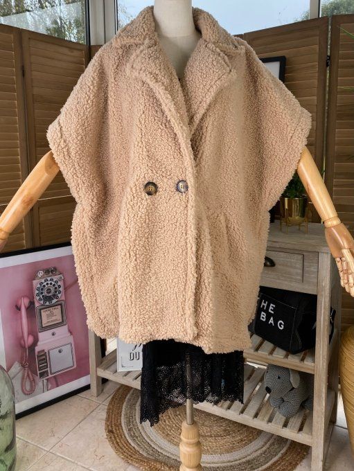 Veste poncho oversize moumoute beige douceur ++++ du 38 au 52/54 et +