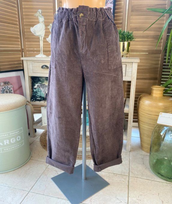 Pantalon coupe Mom velours côtelé chocolat taille haute froncée élastiquée du 40 au 50/52 