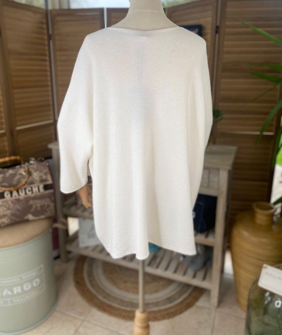 pull ample sans laine Armelle blanc col V douceur +++ étoile strass argentés du 40 au 50 