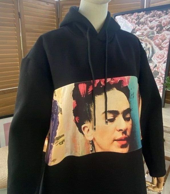 Robe longue à capuche noire molletonnée & suédine Frida Kahlo du 40 au 50