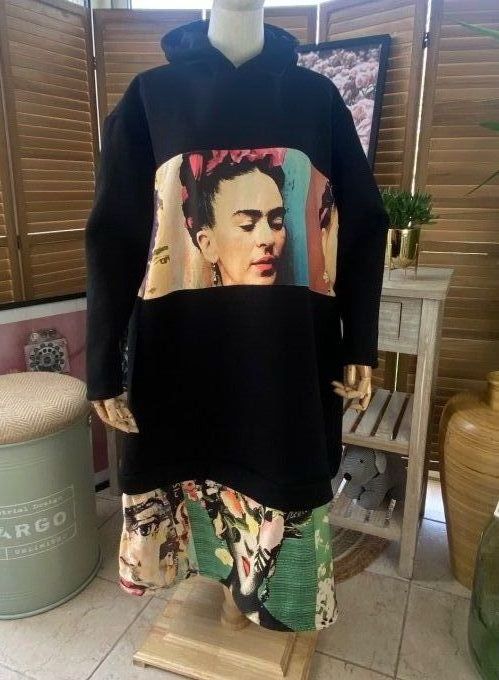 Robe longue à capuche noire molletonnée & suédine Frida Kahlo du 40 au 50